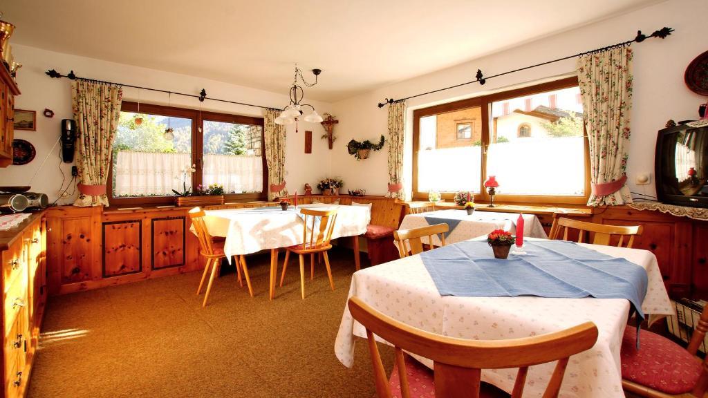 לינה וארוחת בוקר שארניץ Haus Geiger מראה חיצוני תמונה